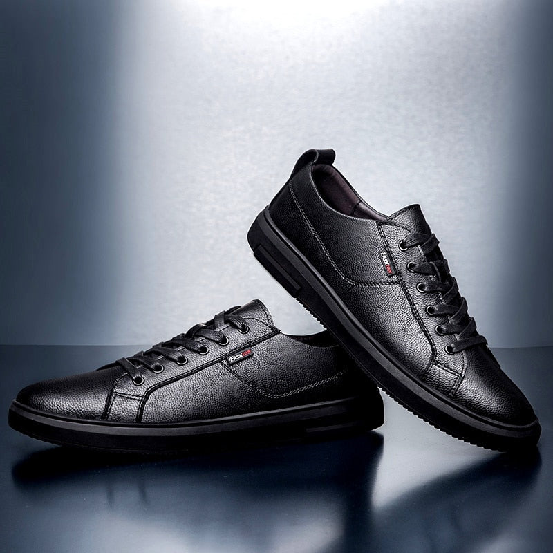 Loaty Sneakers