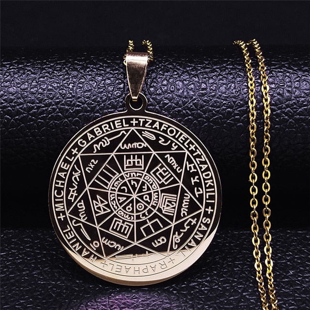 Pentagram Gold Pendants Necklace
