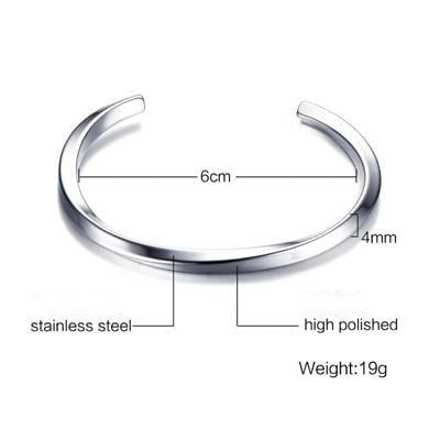 MEN TWISTED BANGLE