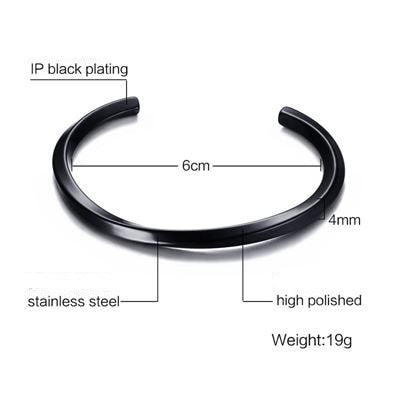 MEN TWISTED BANGLE
