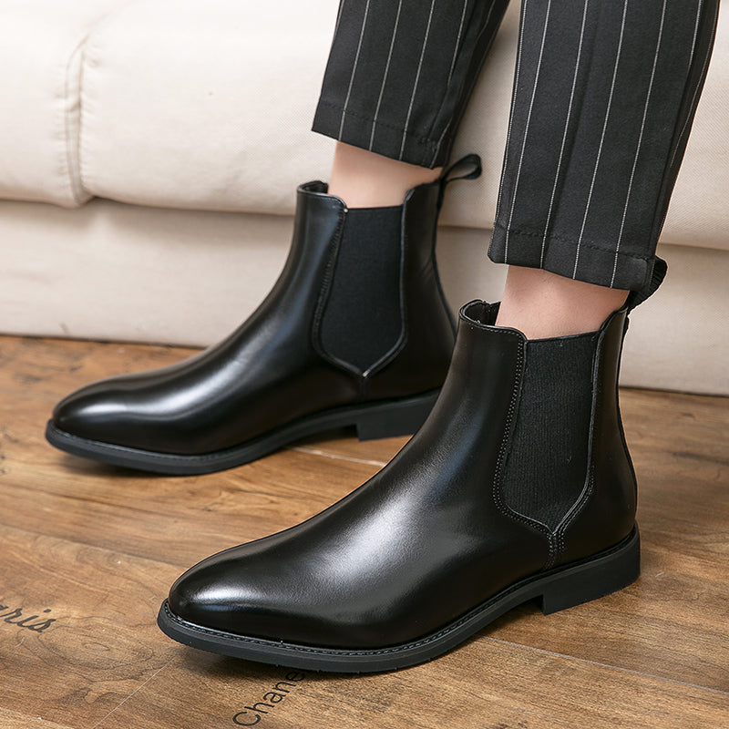 Classic Leather Chelsea Boots