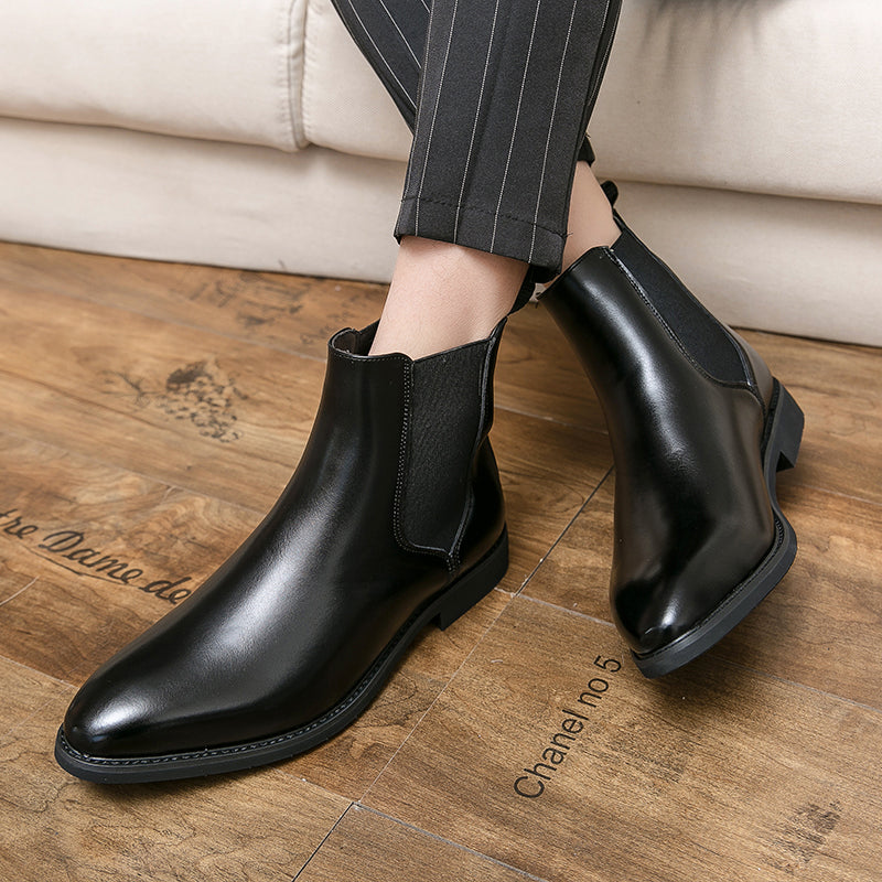 Classic Leather Chelsea Boots