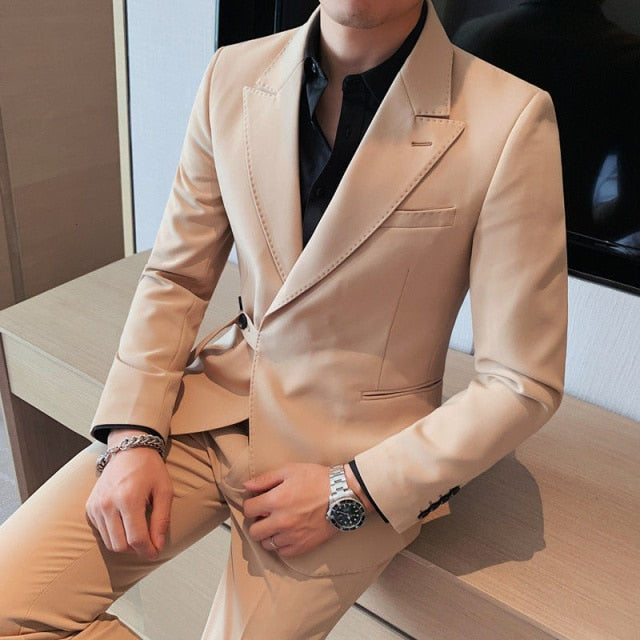 Stylish Italian Suits