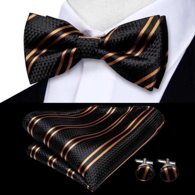 Jacquard Silk Bowtie Handkerchief Cufflinks Set