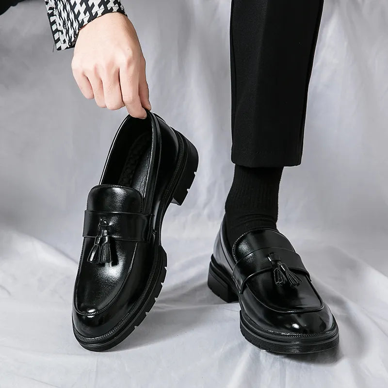 TC Fashion Leather Tassel Shoes