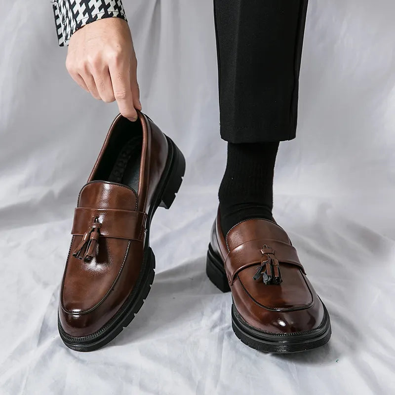 TC Fashion Leather Tassel Shoes