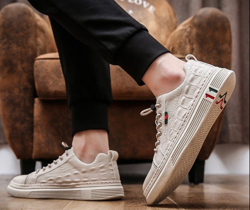 Leather Flat Shoes Lace-up Low Top Sneakers