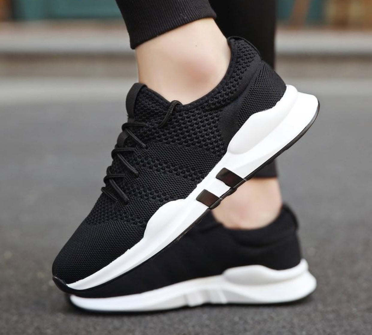 Casual Breathable Men Lace Up Sneakers