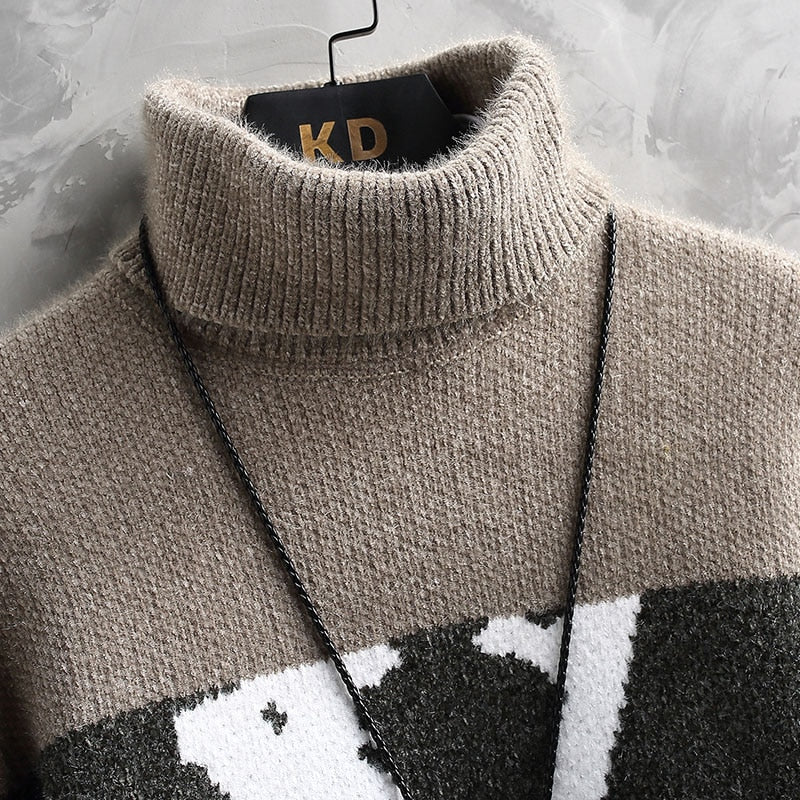 V-Print Warm Turtleneck Sweater