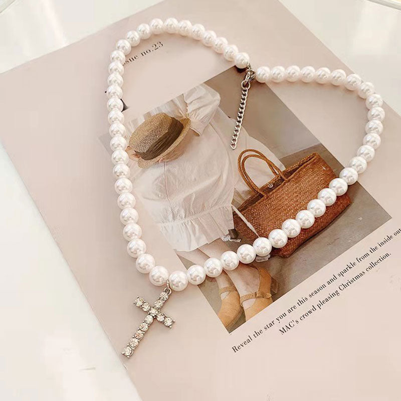 Retro Pearl Stylish Necklace