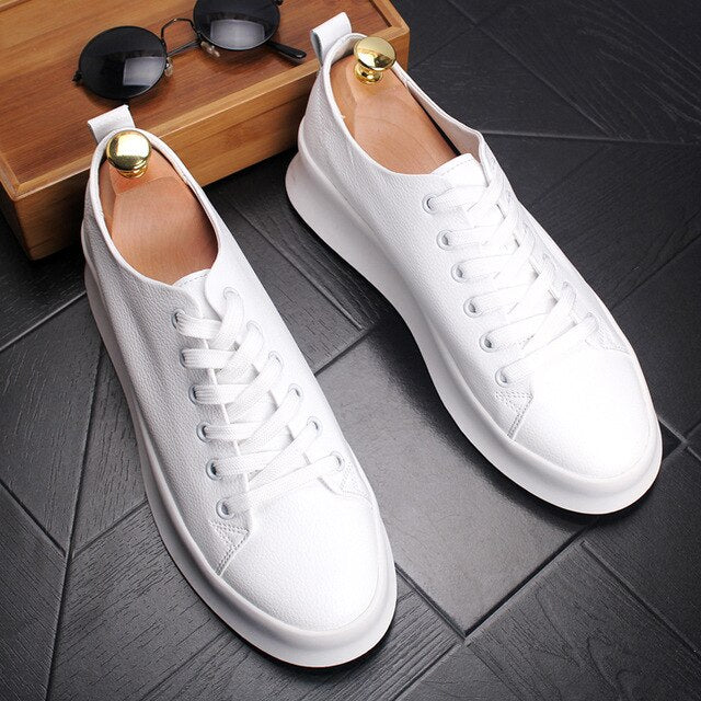 Men Fashion Casual Breathable Sneakers