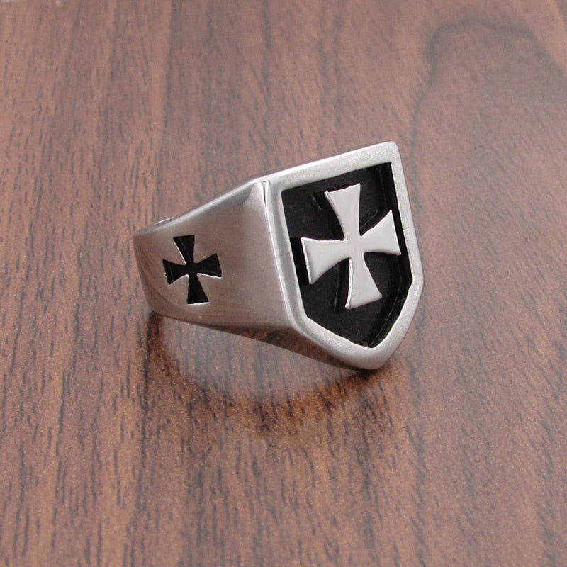 Shield Knight Cross Ring