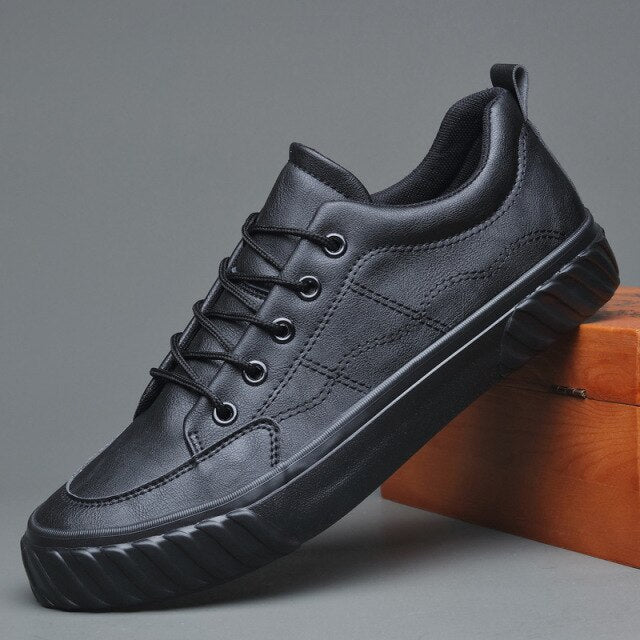 Men Fashion leather Breathable Lace-up Sneakers