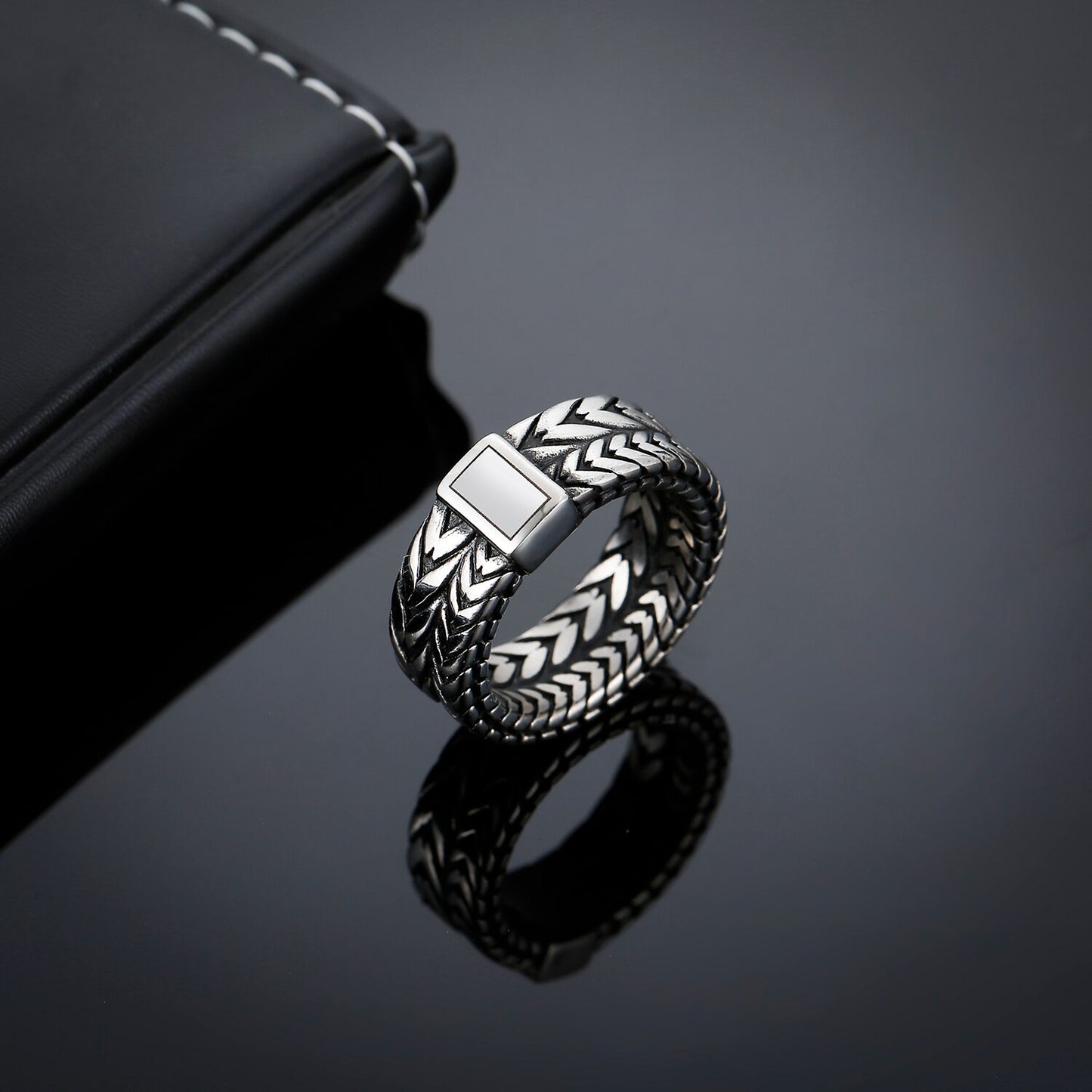 Double Chain Charm Ring